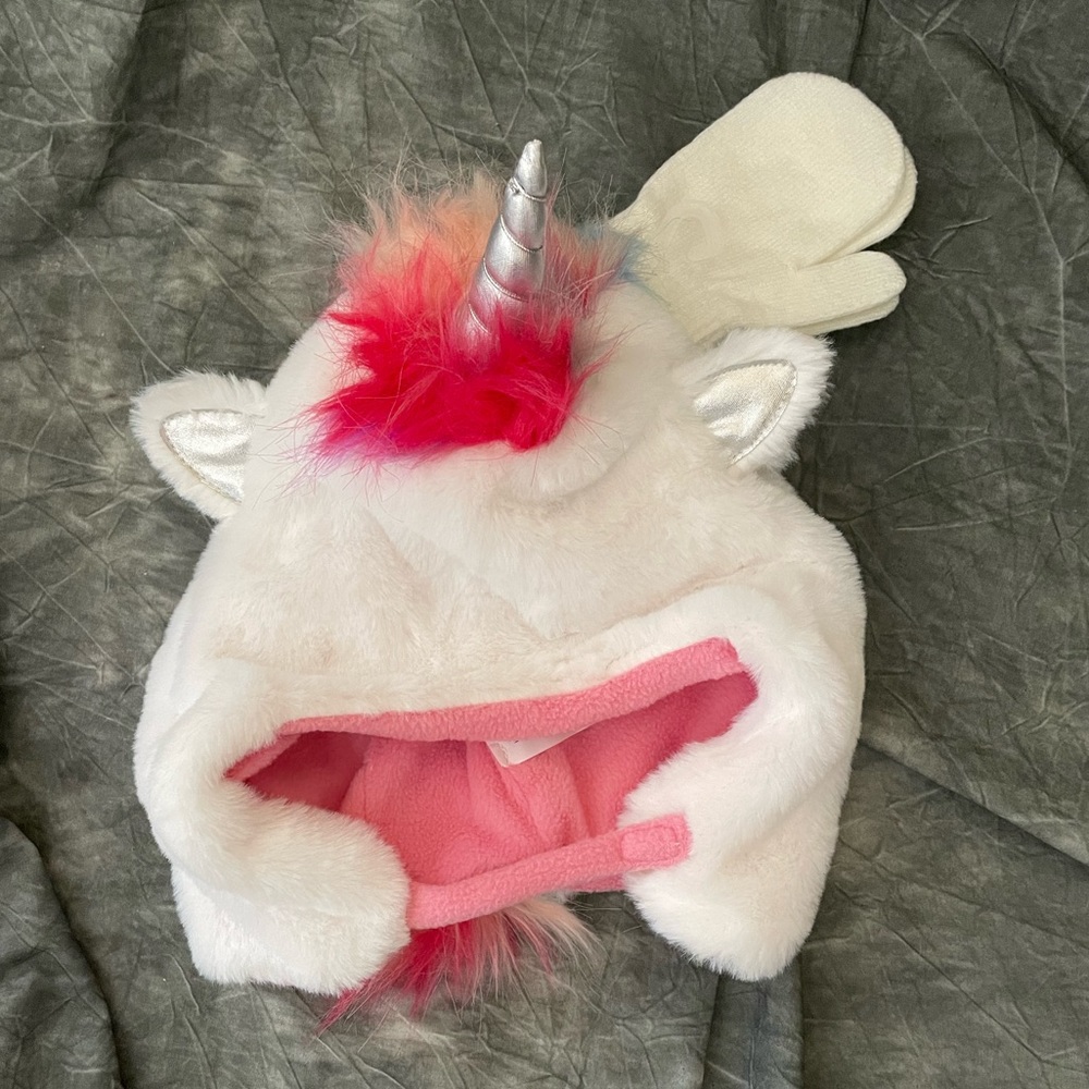 Cat & Jack Children’s Multicolored Unicorn Trapper Hat and Mitten Set